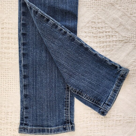 Y2K Jeans with Rhinestones, Stitch features & Embellished pockets - Picture 7 of 10